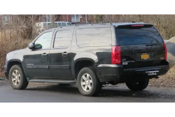 GMC Yukon XL III (GMT900)
