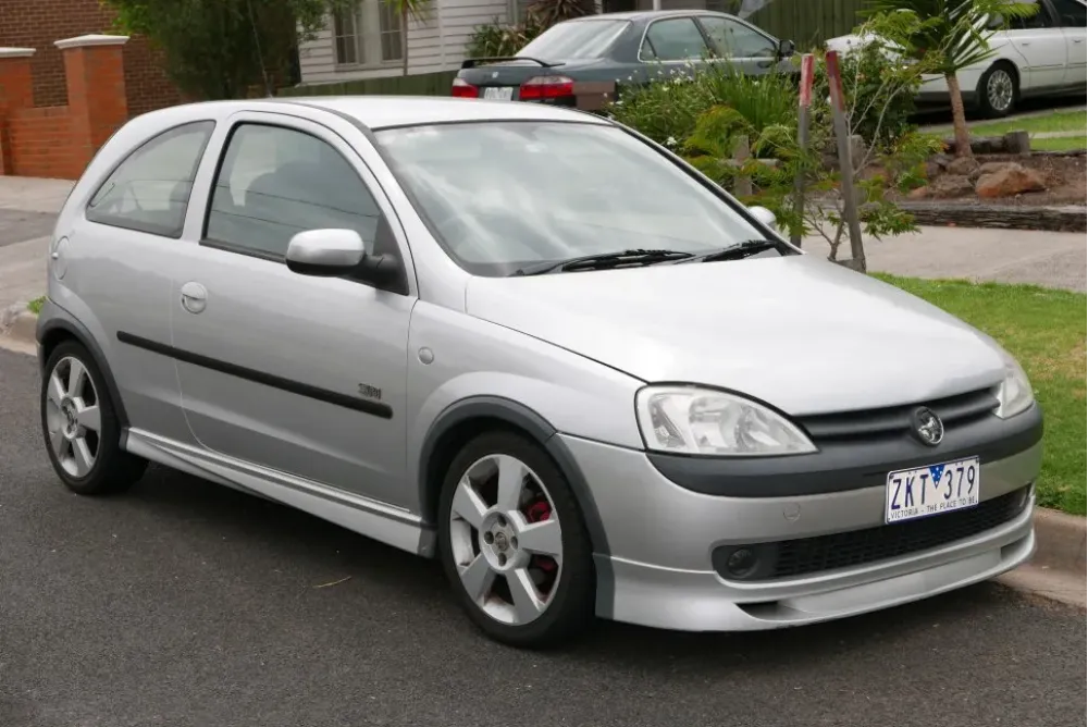 Holden Barina XC IV (facelift 2003)