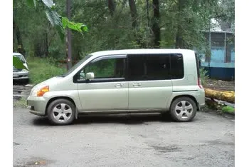 honda mobilio spike