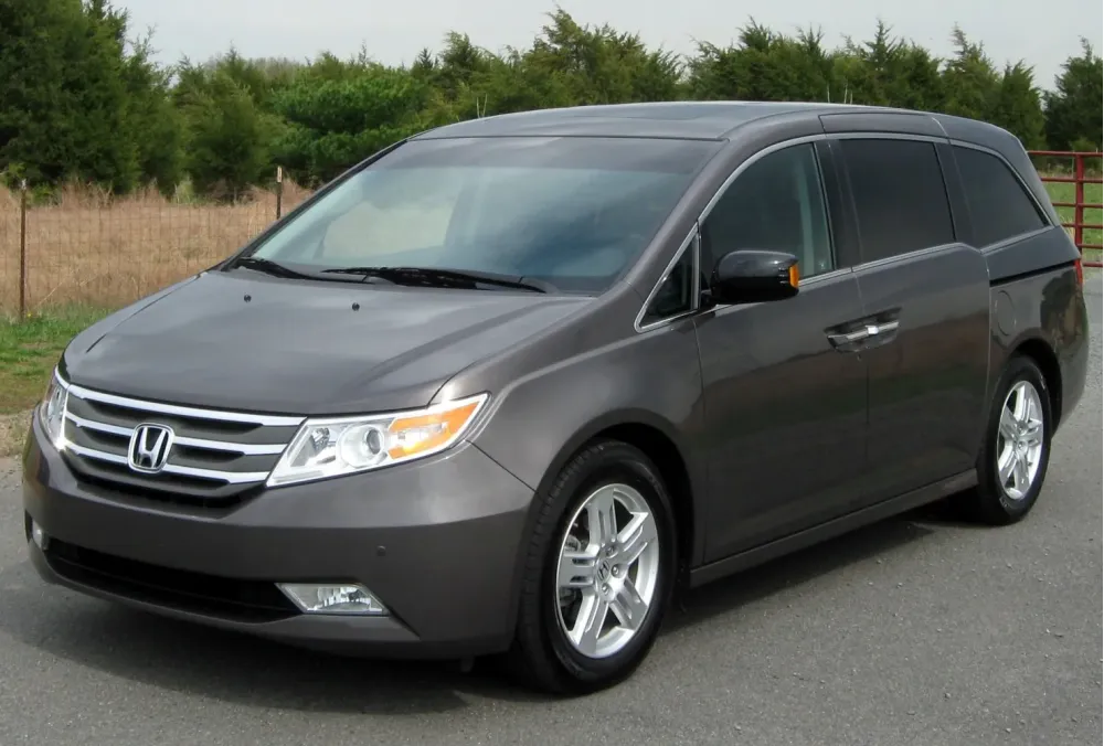 Honda Odyssey IV