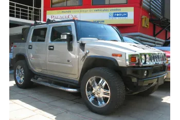 Hummer H2 SUT