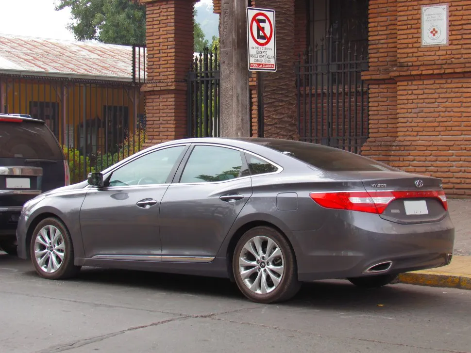 Image for Hyundai Grandeur/Azera V (HG)