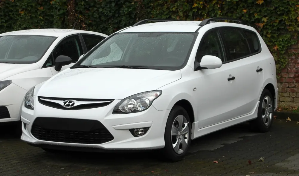 Hyundai i30 I CW (facelift 2010)