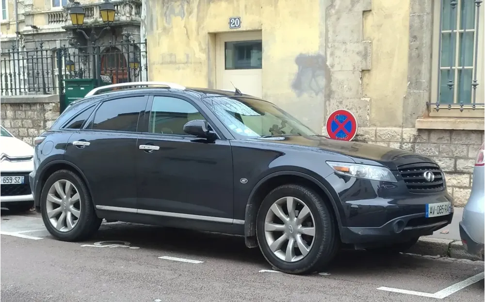 Infiniti FX I (facelift 2006)