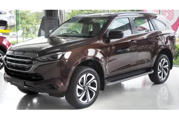Isuzu MU-X II