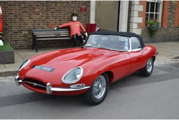 Jaguar E-type Convertible