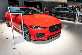 Jaguar XE X760, facelift 2019