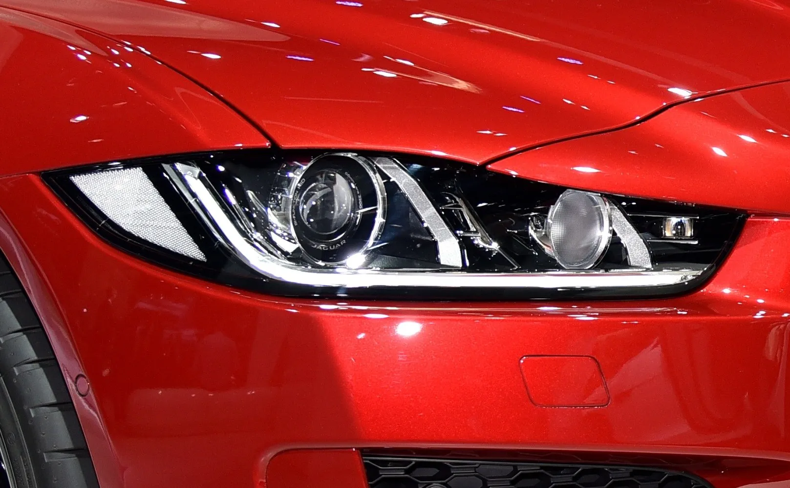 Image for Jaguar XE X760