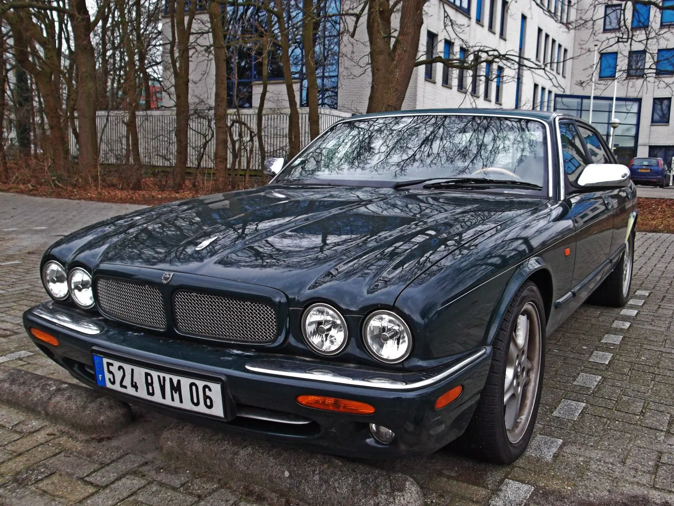 Jaguar XJ X308