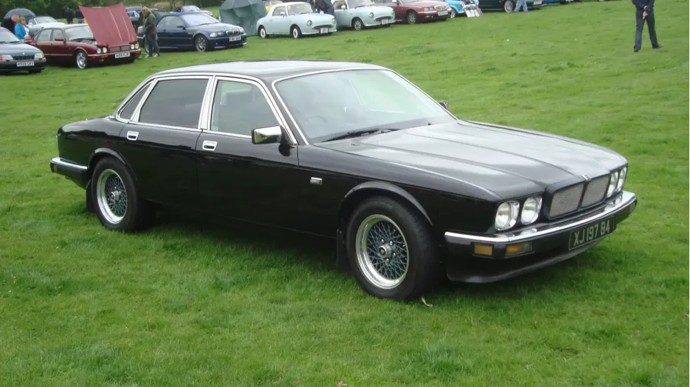 Jaguar XJ XJ40/XJ81