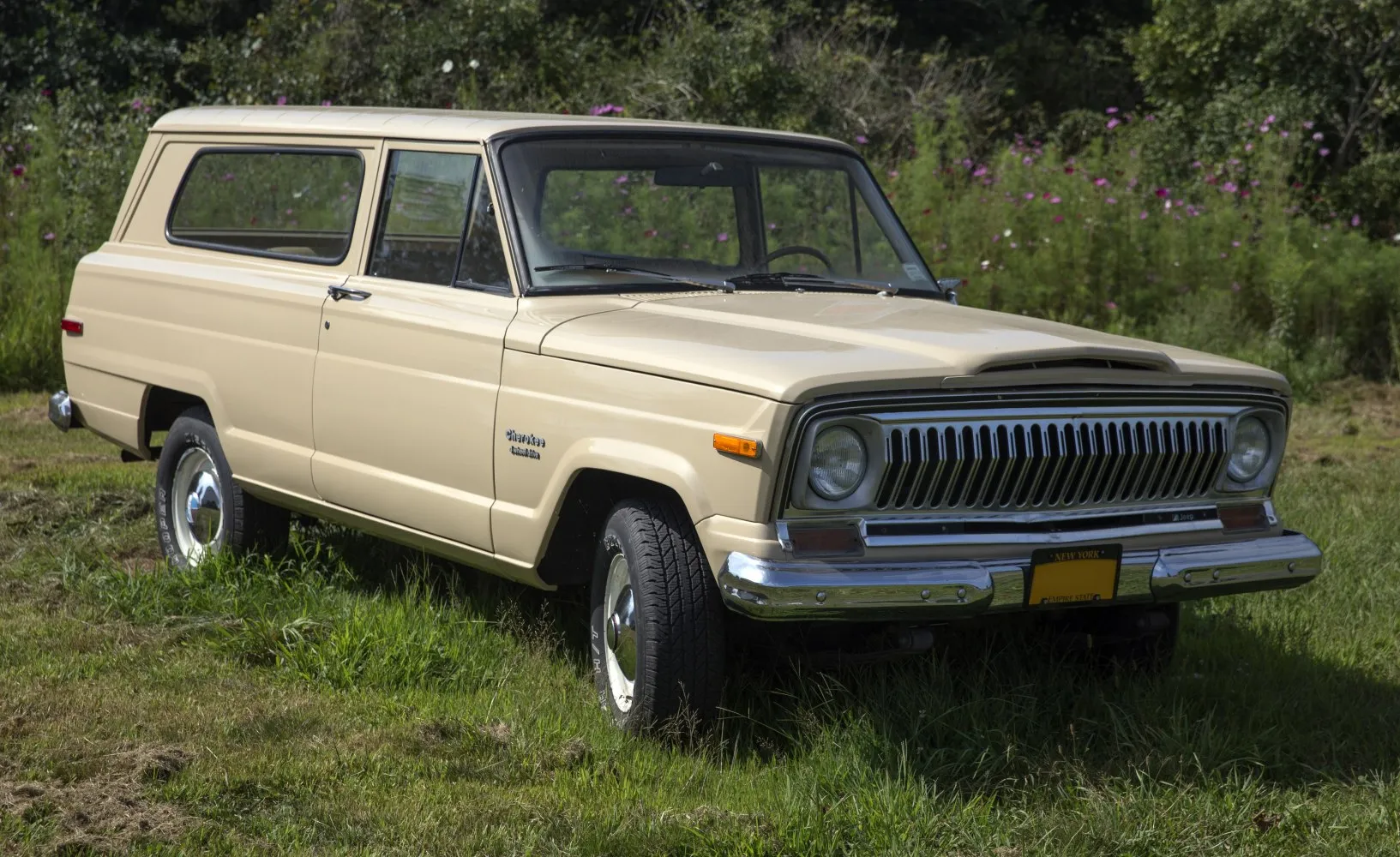 Jeep Cherokee I (SJ) 3-door
