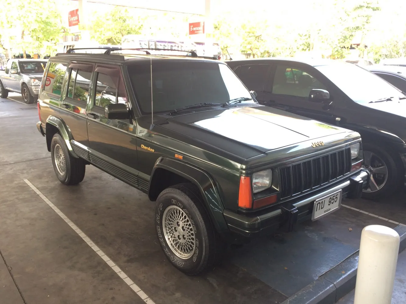 Jeep Cherokee II (XJ) 5-door