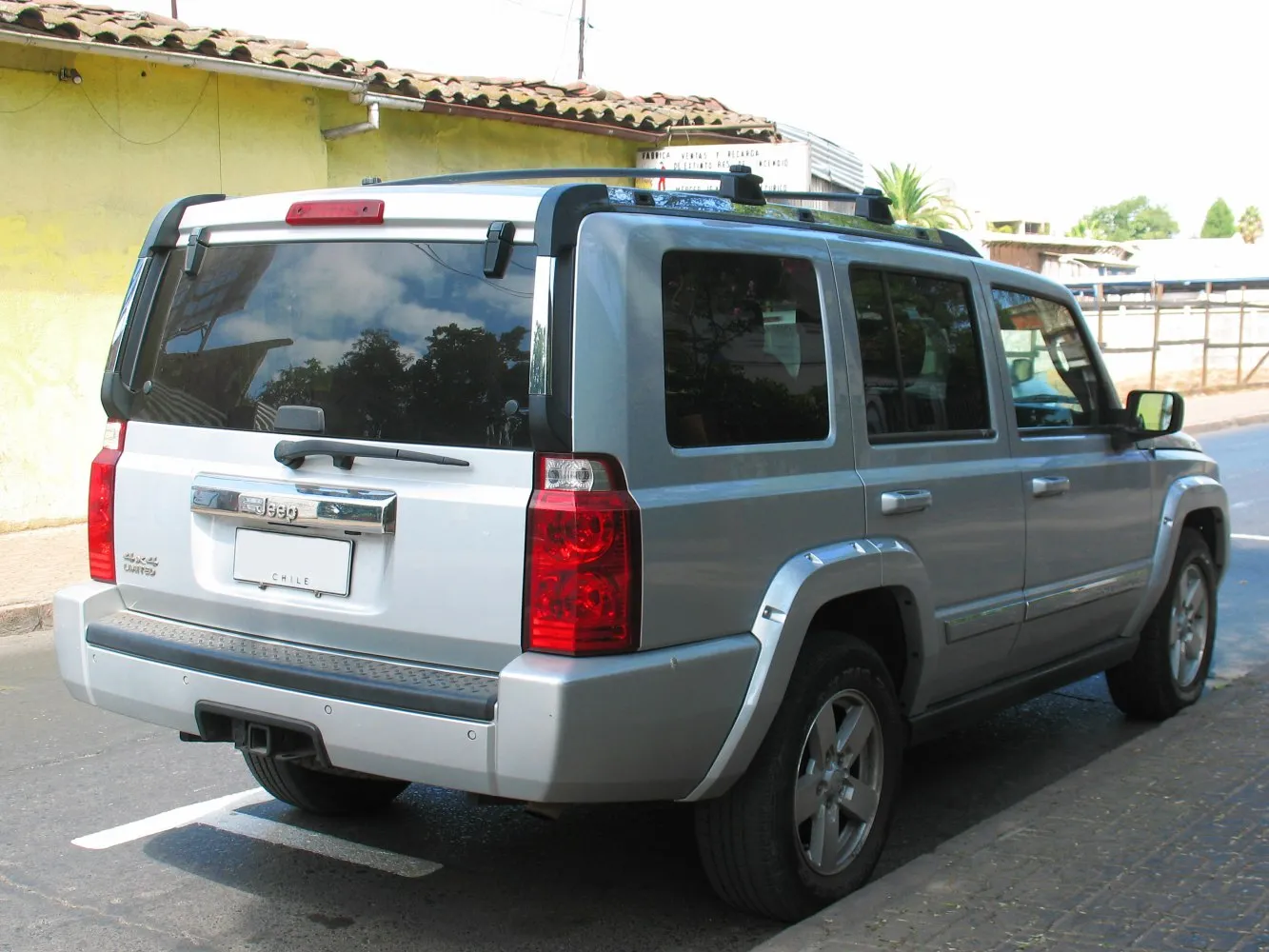 Image for Jeep Commander XK