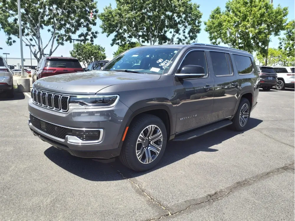 Jeep Wagoneer L (WS)