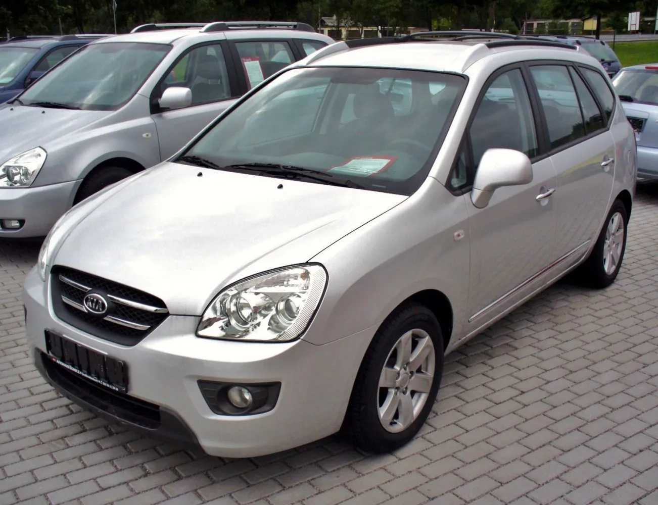 Kia Carens II