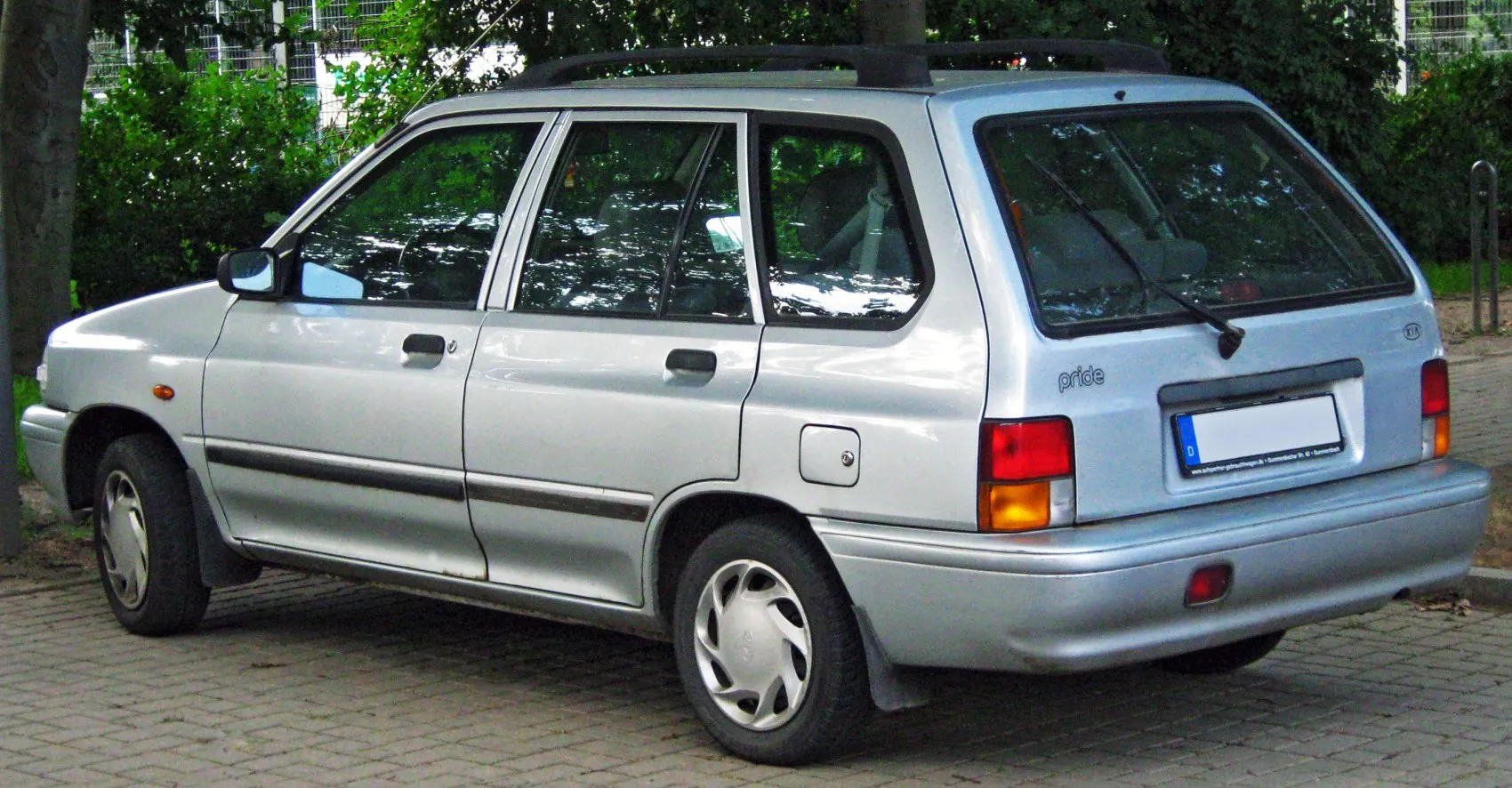 Image for Kia Pride Combi