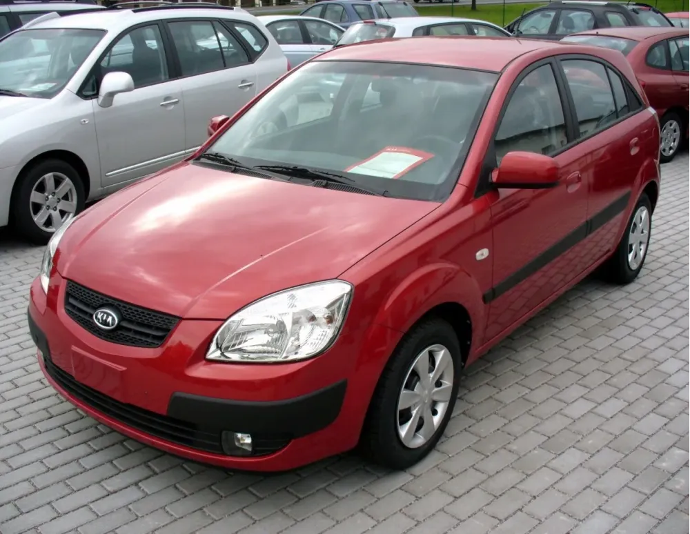 Kia Rio II Hatchback (JB)