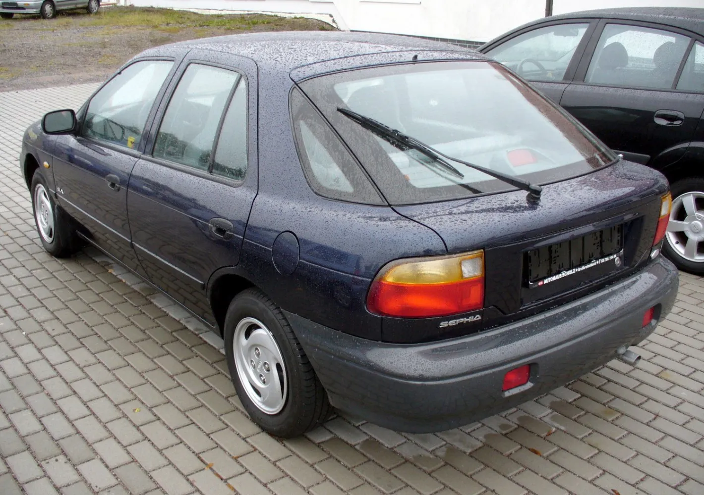 Image for Kia Sephia Hatchback (FA)