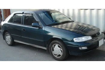 Kia Sephia Hatchback (FA)