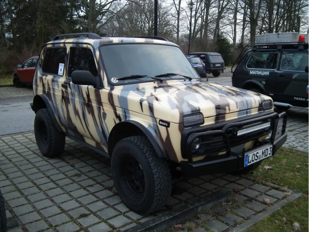 Lada Niva Bronto