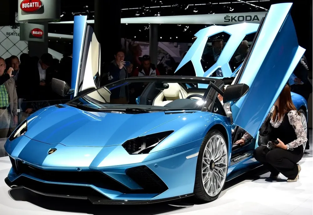 Lamborghini Aventador S Roadster