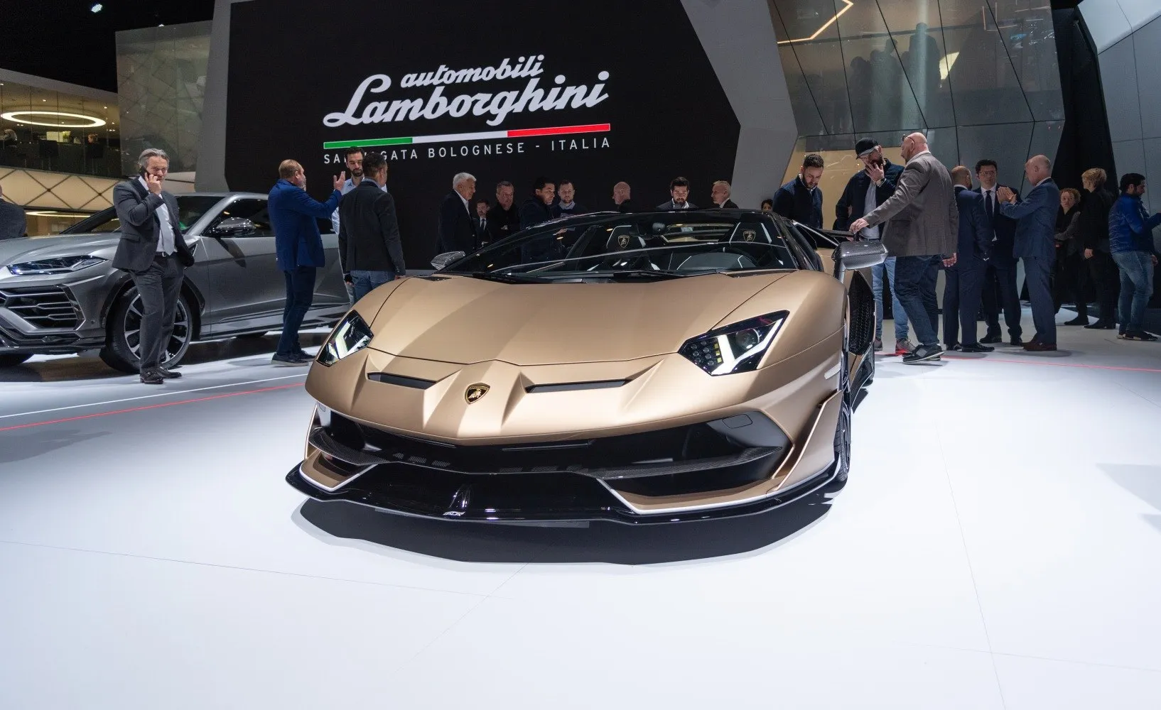Lamborghini Aventador SVJ Roadster