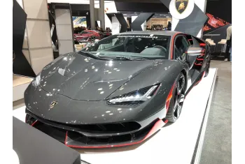 Lamborghini Centenario LP 770-4