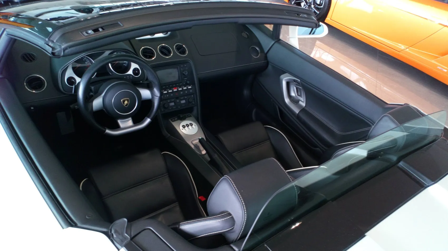 Image for Lamborghini Huracan LP 610-4 Spyder
