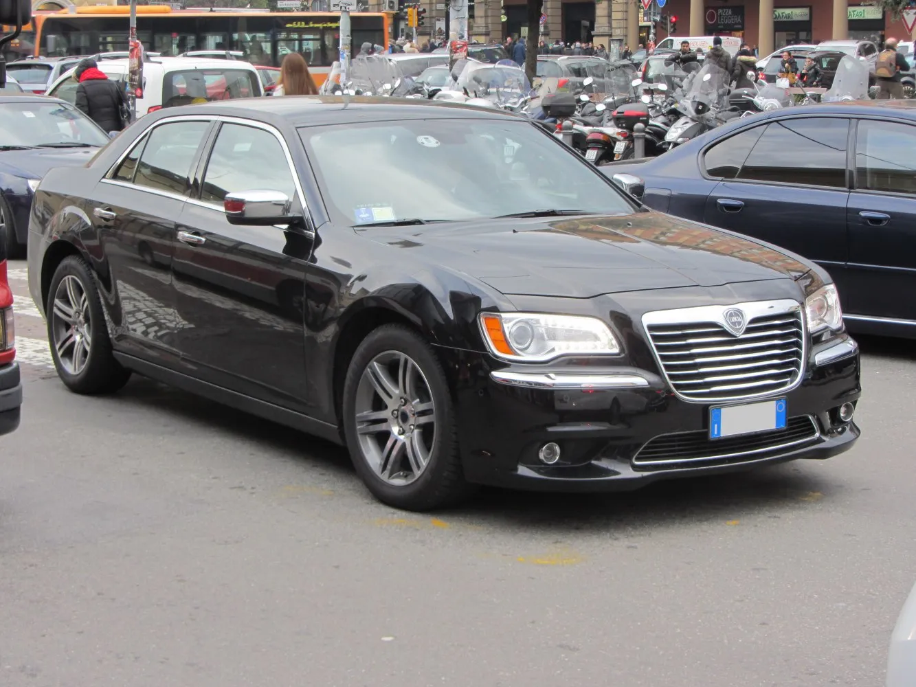 Lancia Thema LX