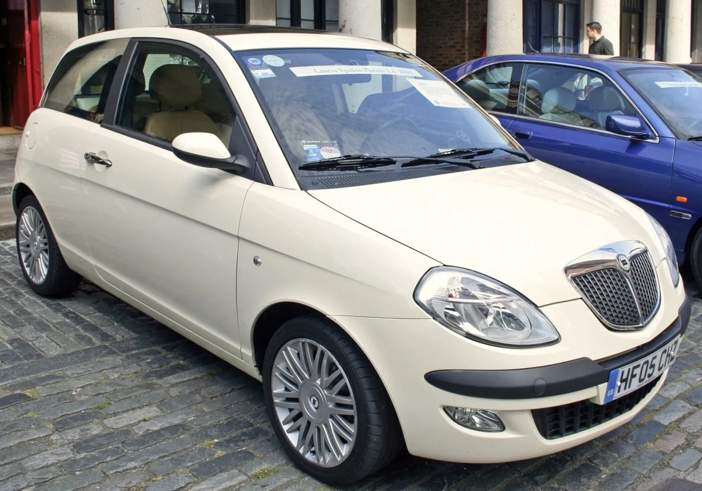 Lancia Ypsilon 843