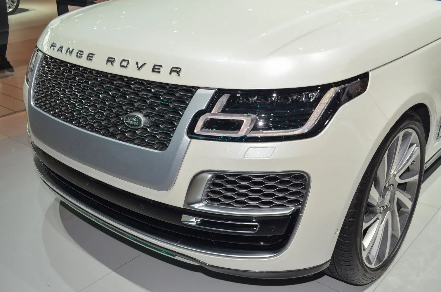 Image for Land Rover Range Rover SV coupe