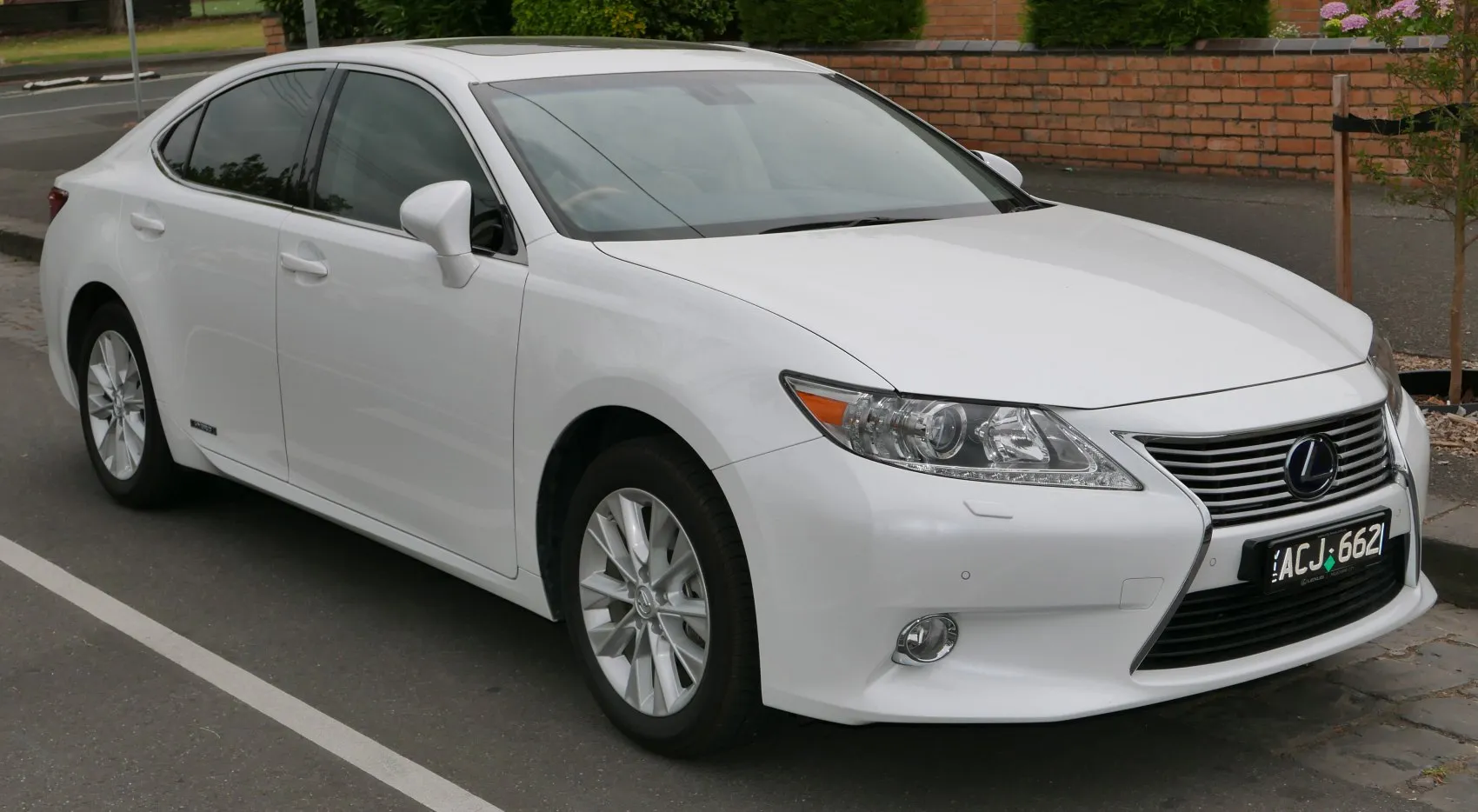 Lexus ES VI (XV60)