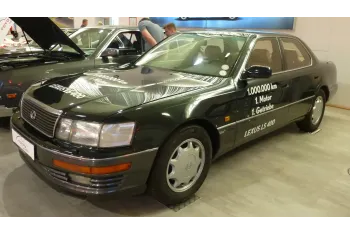 Lexus LS I (facelift 1993)