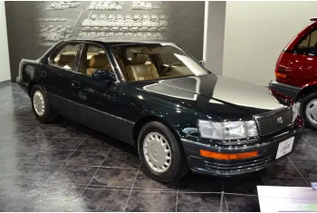 Lexus LS I