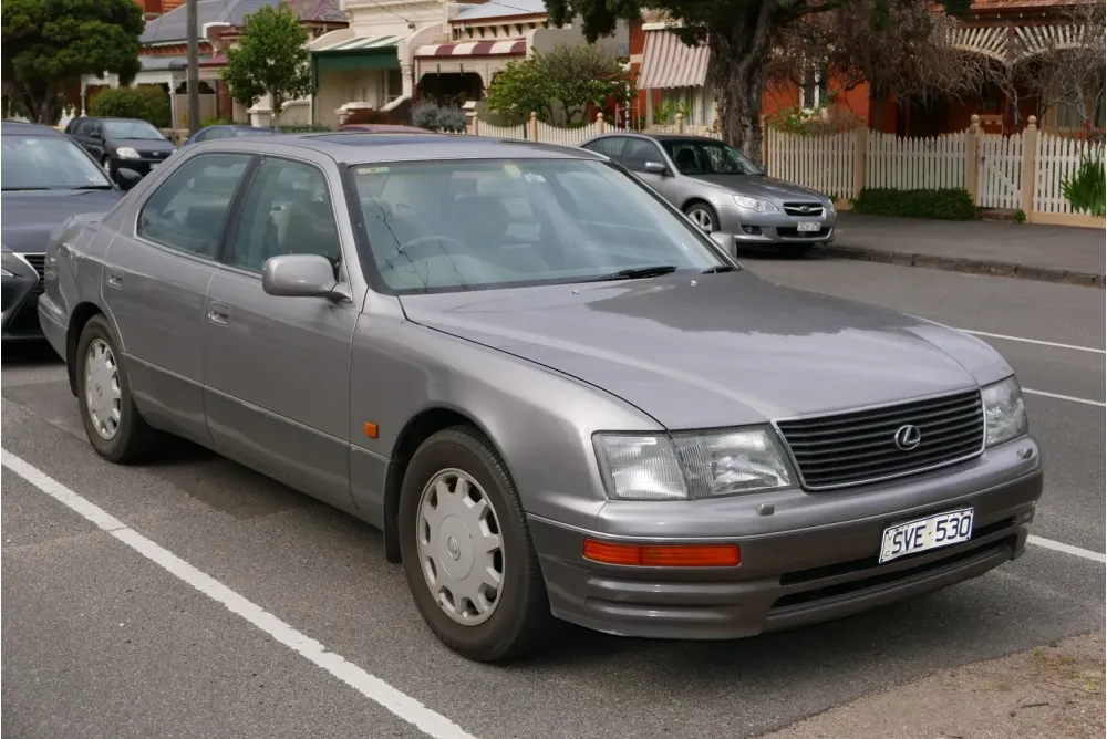 Lexus LS II