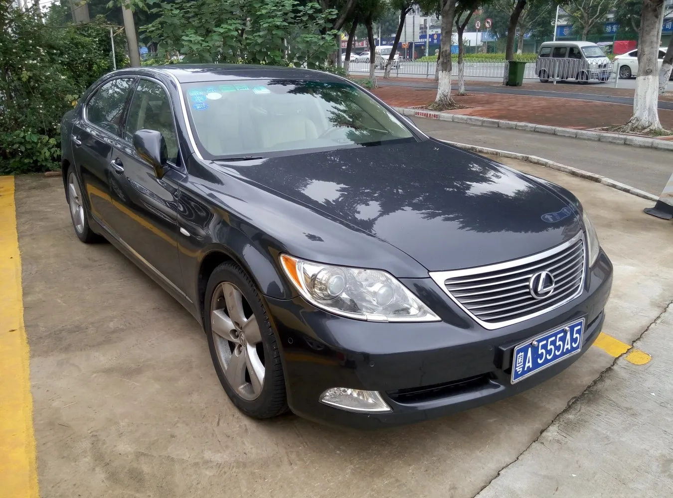 Image for Lexus LS IV Long