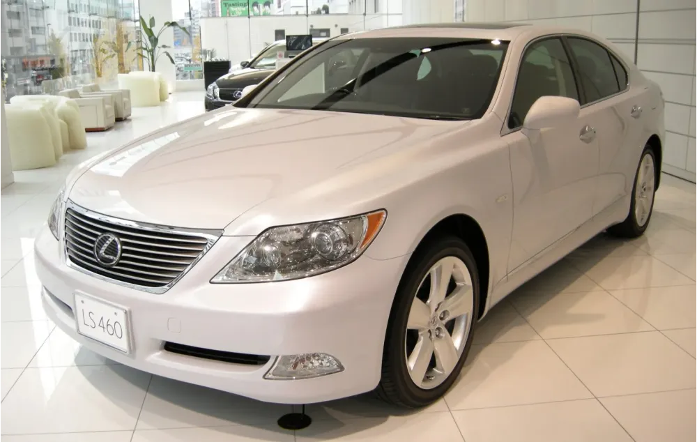 Lexus LS IV