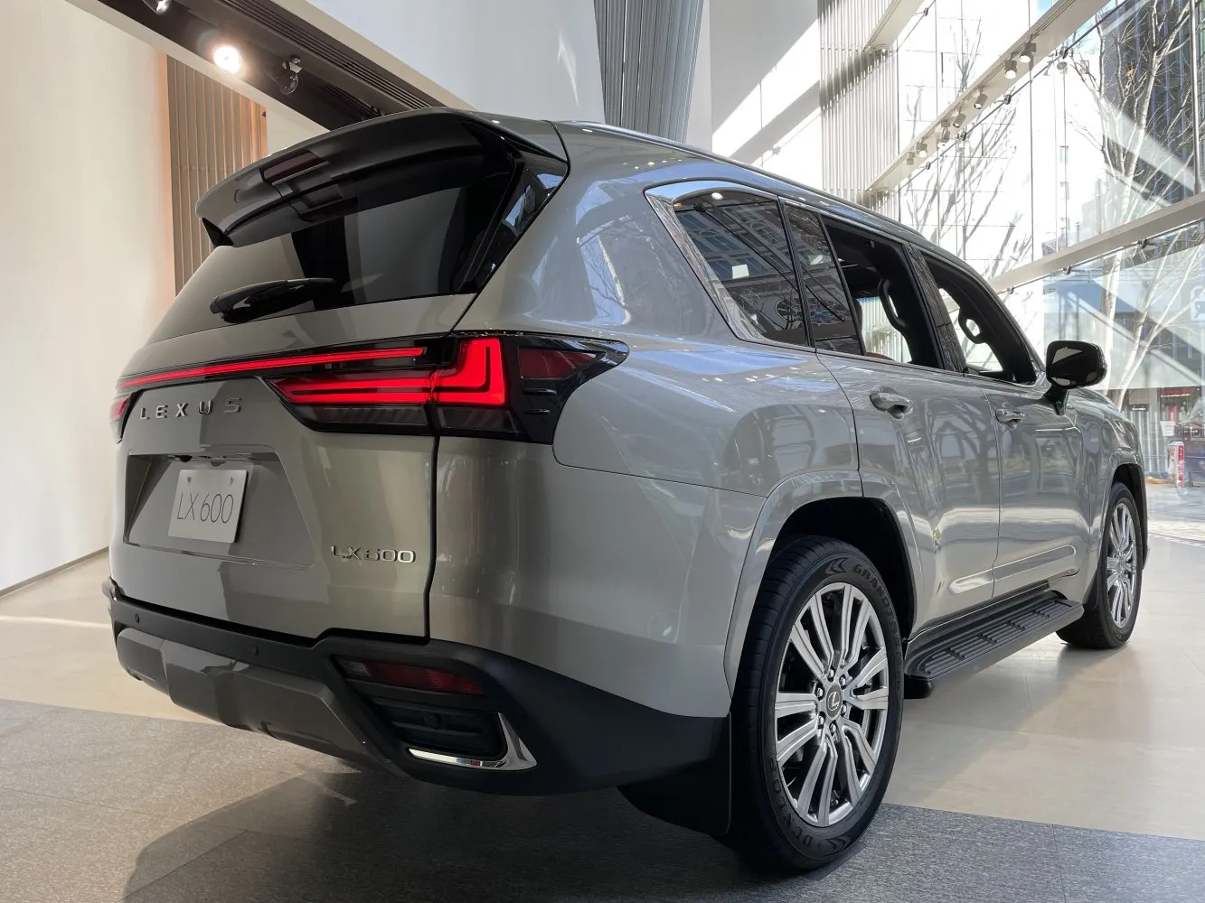 Image for Lexus LX IV (J300)