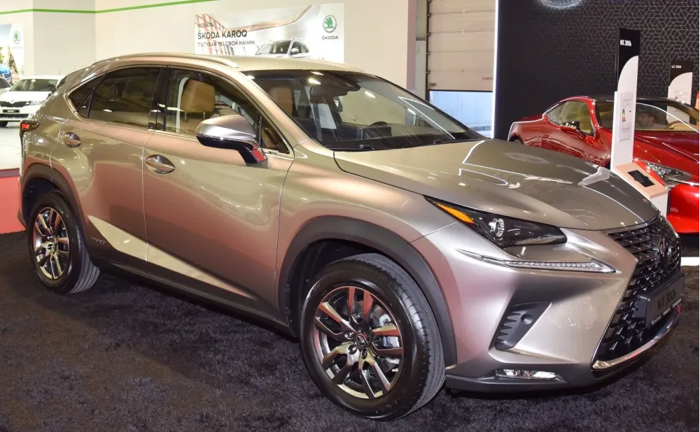 Lexus NX I (AZ10, facelift 2017)