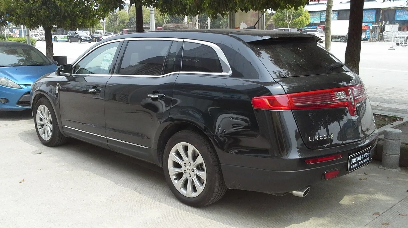 Image for Lincoln MKT I (facelift 2013)