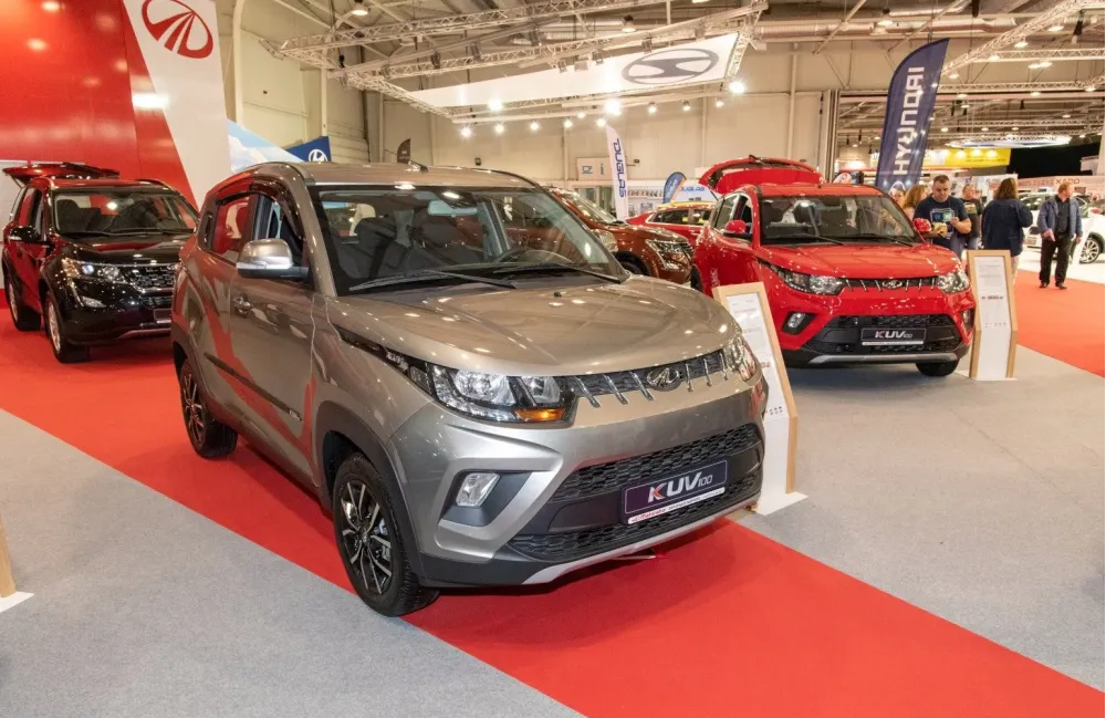 Mahindra KUV100 NXT (facelift 2017)
