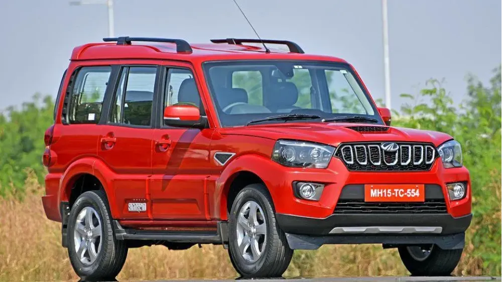Mahindra Scorpio facelift 2017