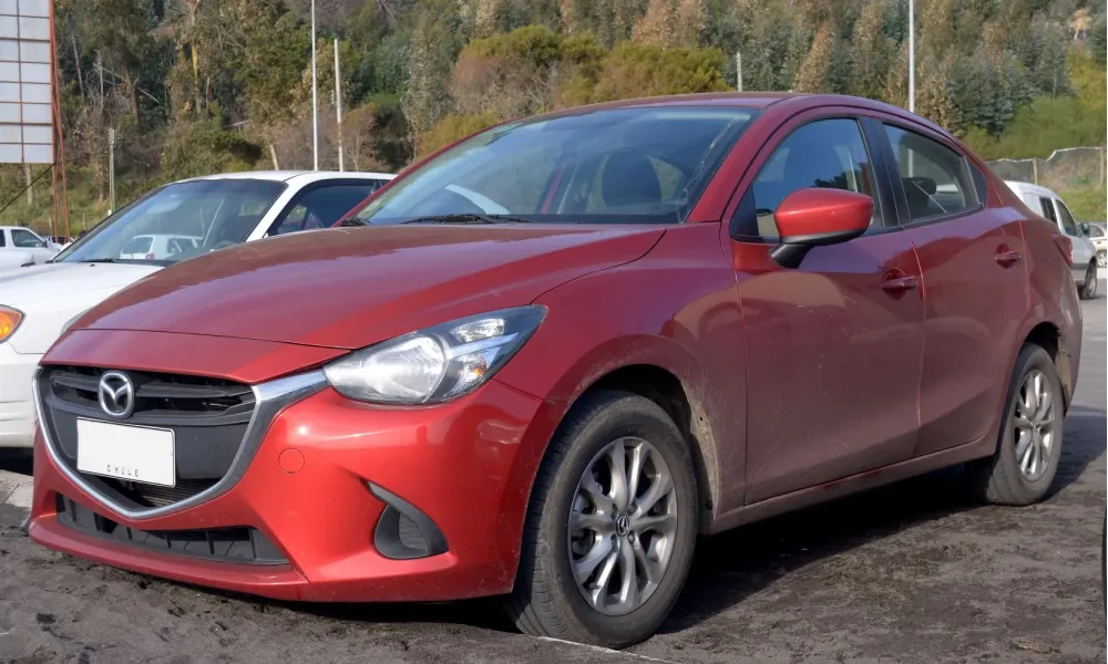 Mazda 2 III Sedan (DL)