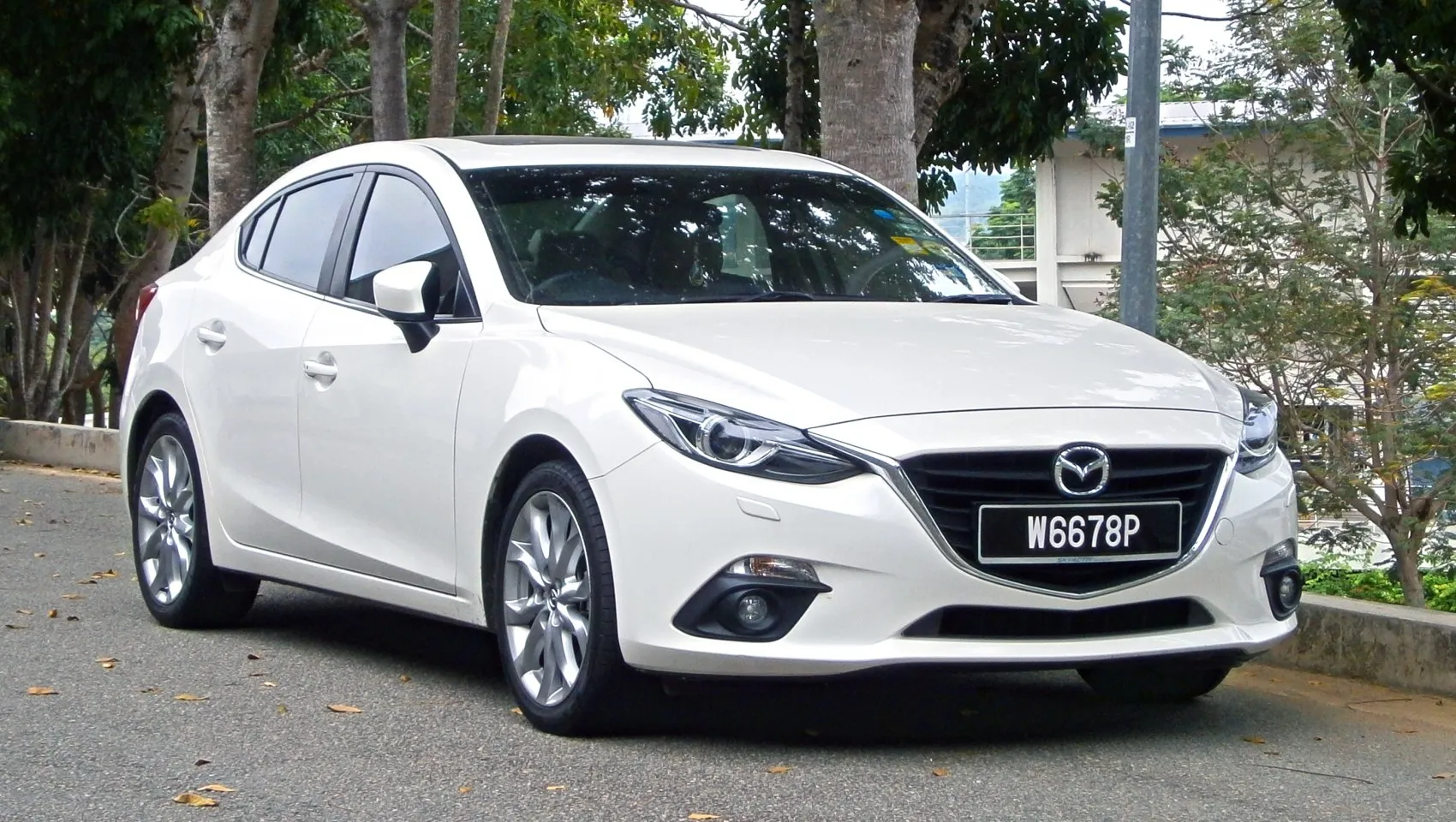 Mazda 3 III Sedan (BM)