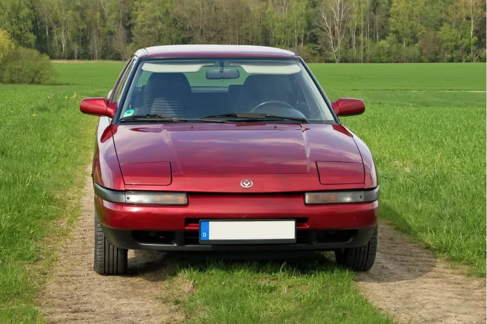 Mazda 323 F IV (BG)