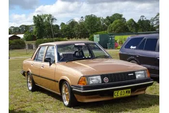 mazda 626 v-station-wagon-gfgw