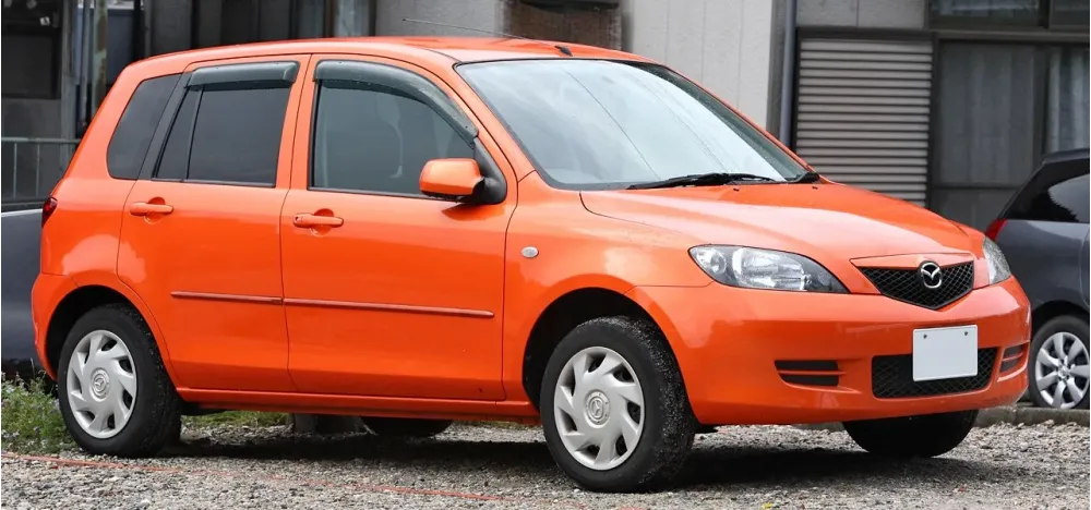Mazda Demio DY