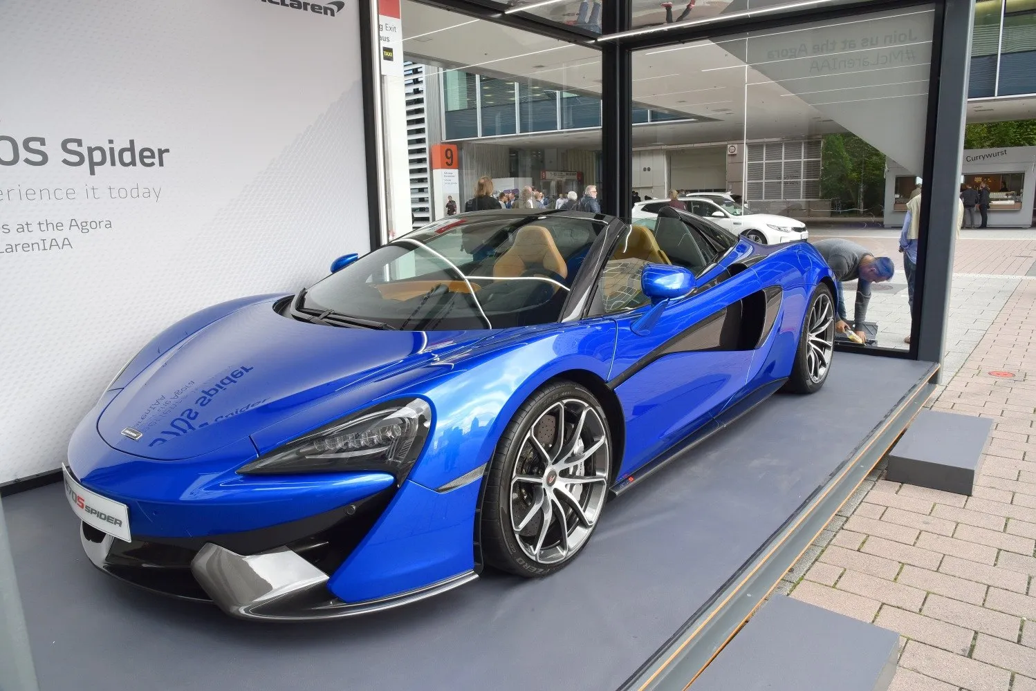 Image for McLaren 570S Spider