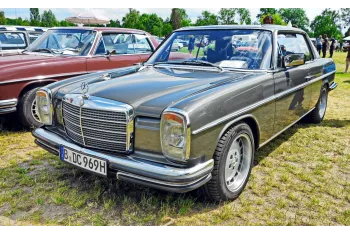 Mercedes-Benz /8 Coupe (W114, facelift 1973)