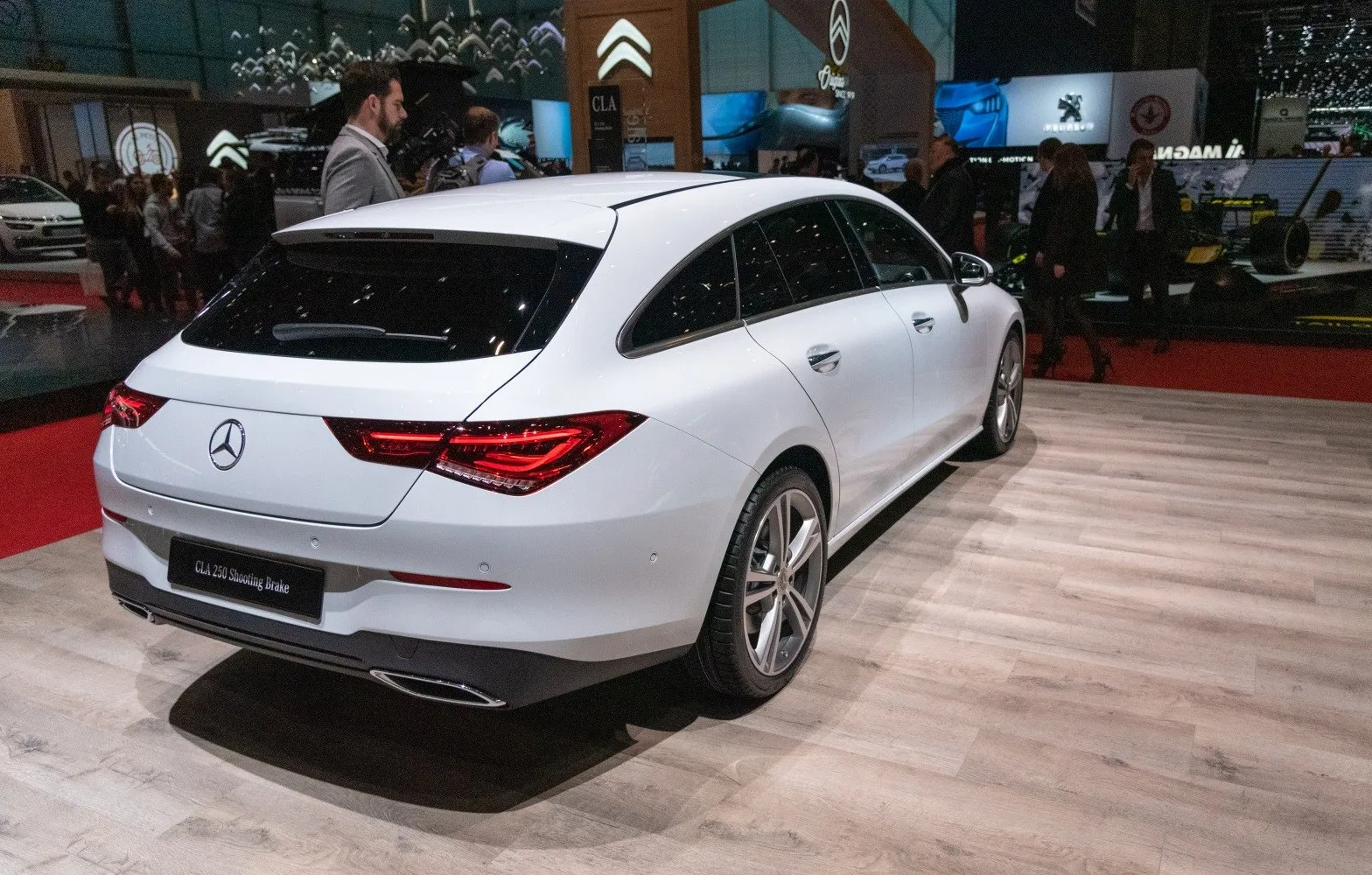 Image for Mercedes-Benz CLA Shooting Brake (X117, facelift 2016)